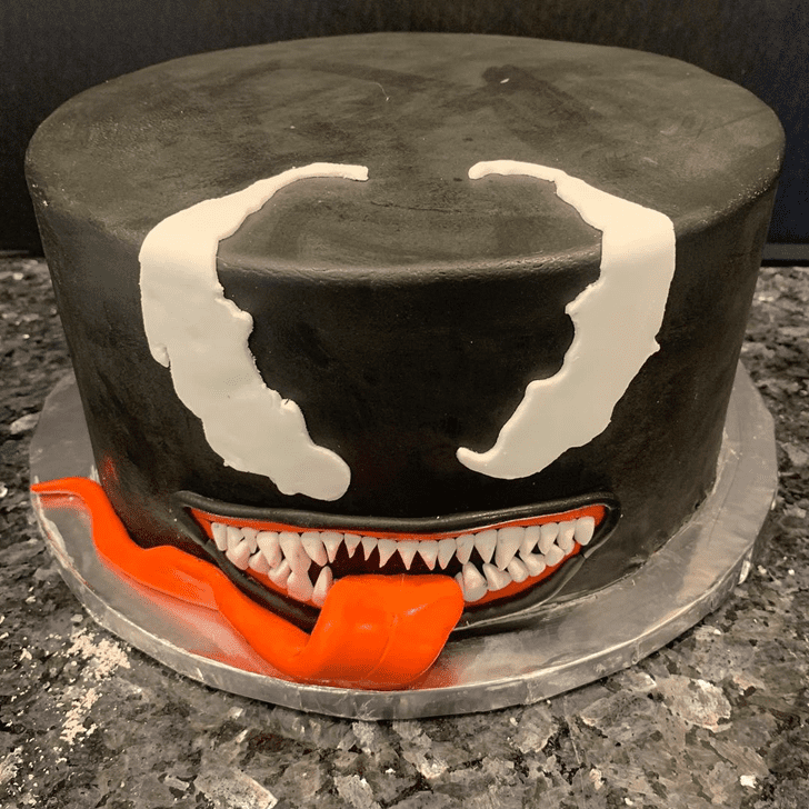 Dazzling Venom Cake