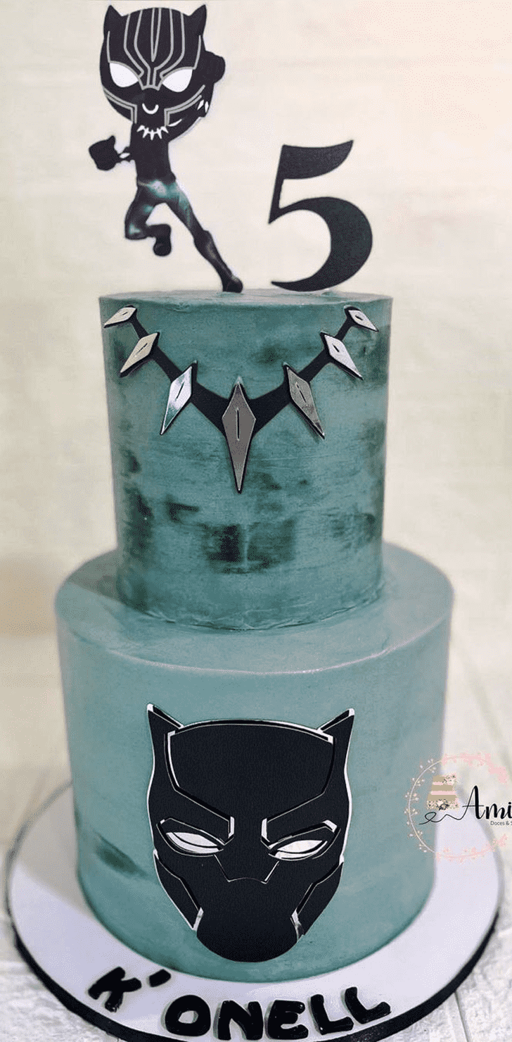 Comely Wakanda Cake