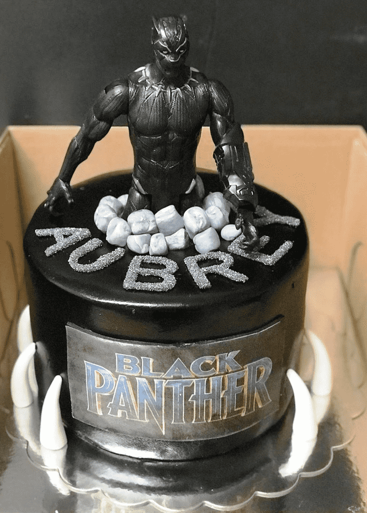 Fascinating Wakanda Cake