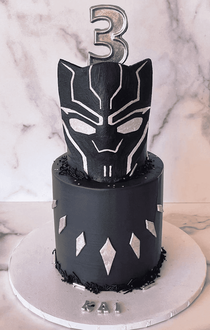 Fetching Wakanda Forever Cake