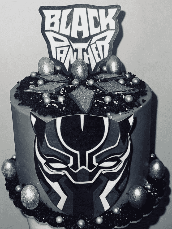 Pretty Wakanda Forever Cake