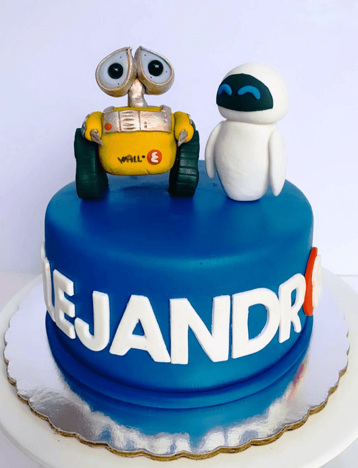 Ideal Wall-E Cake