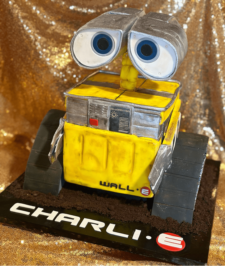 Ravishing Wall-E Cake