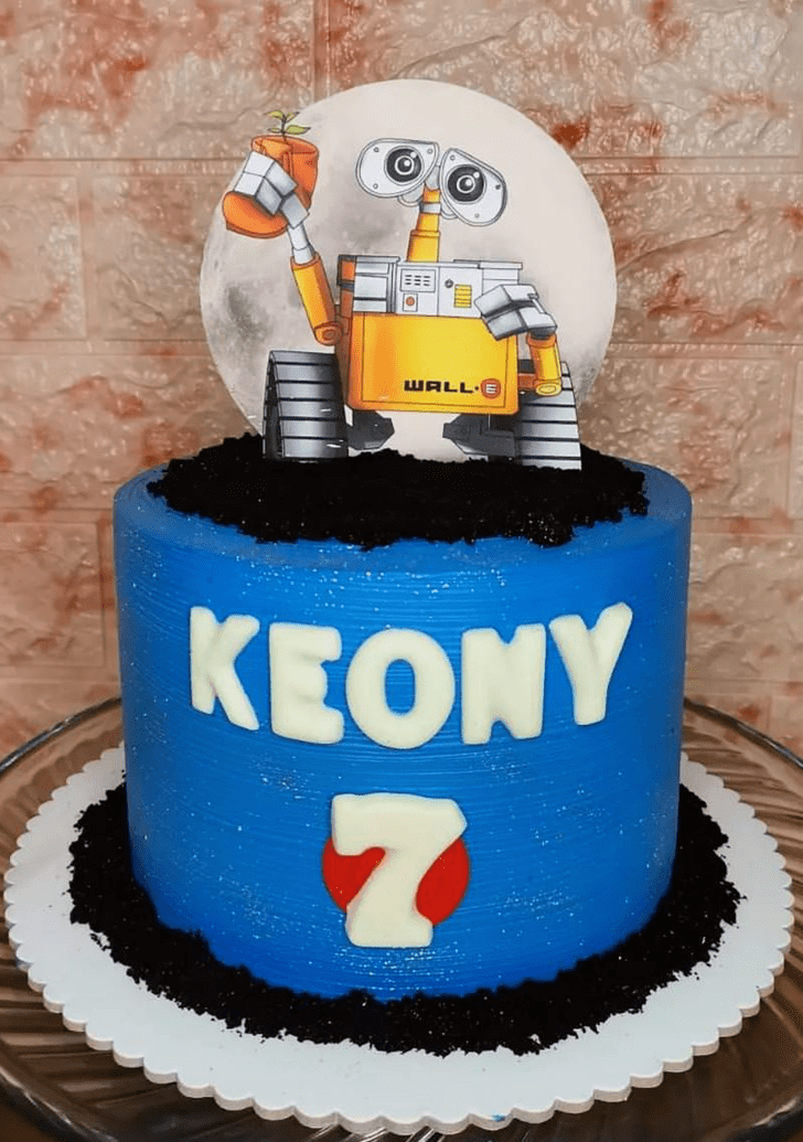 Refined Wall-E Cake