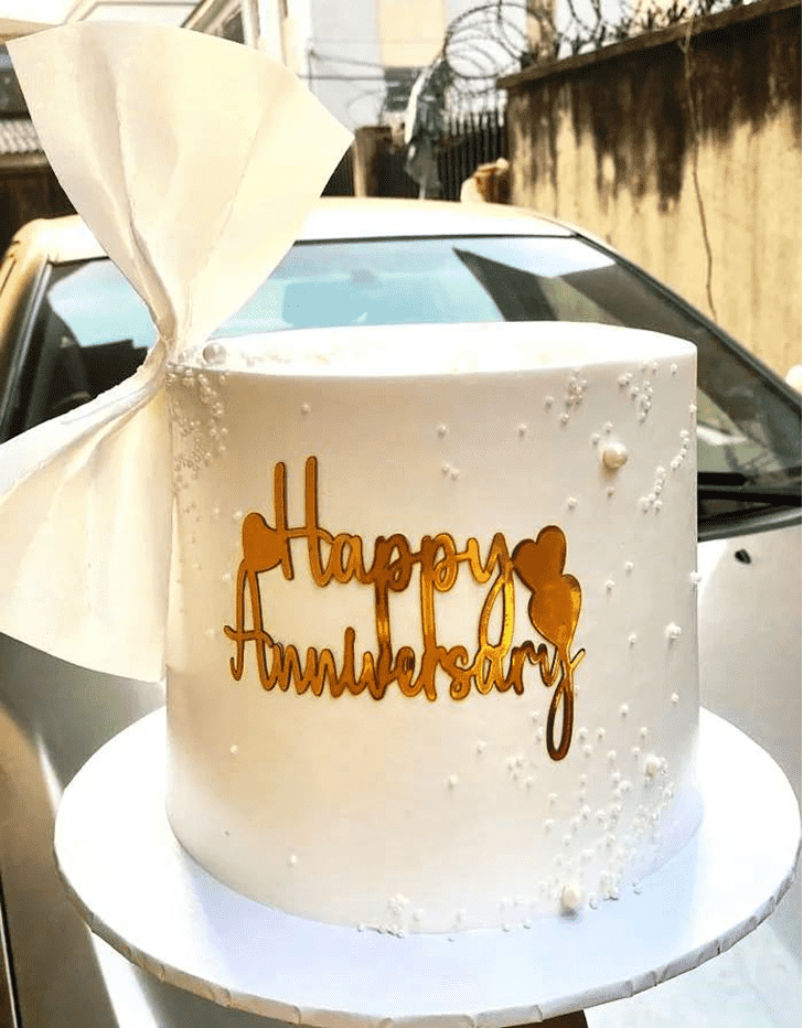 Admirable Wedding Anniversary Cake Design