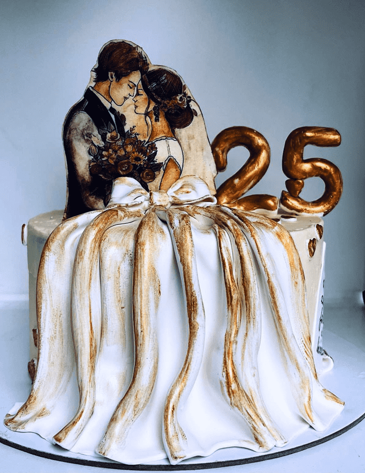 Classy Wedding Anniversary Cake
