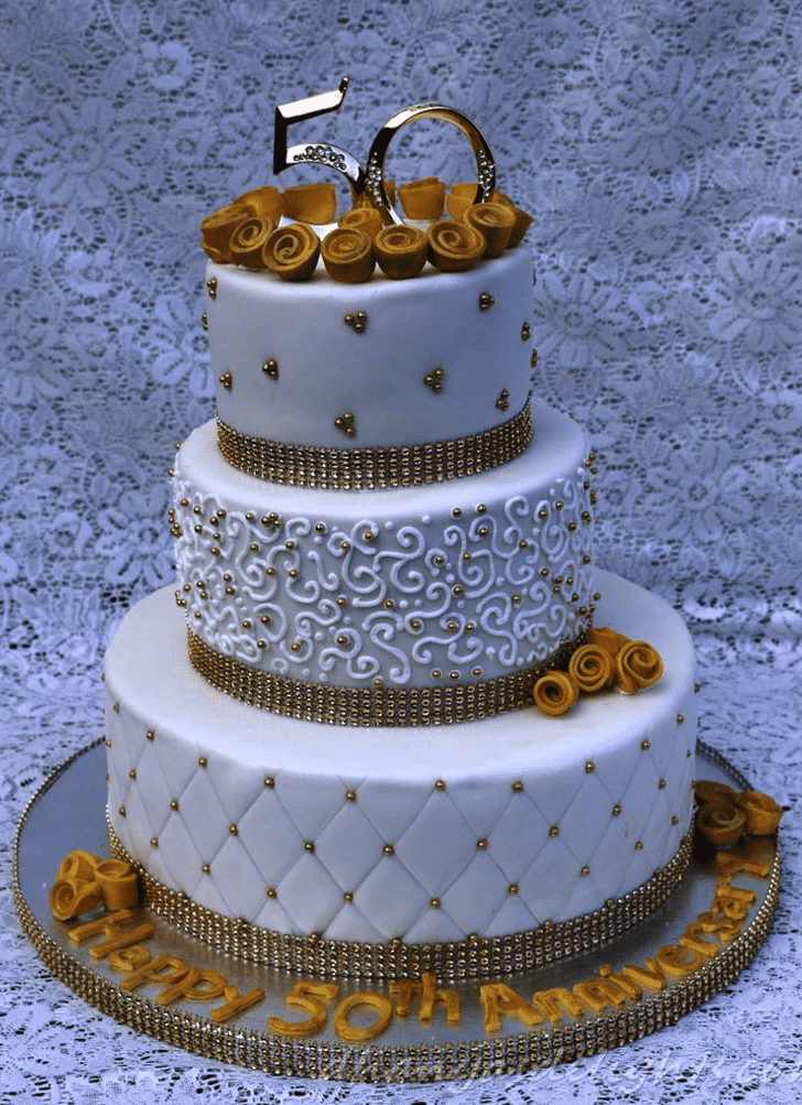 Magnificent Wedding Anniversary Cake