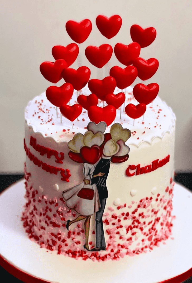 Pretty Wedding Anniversary Cake
