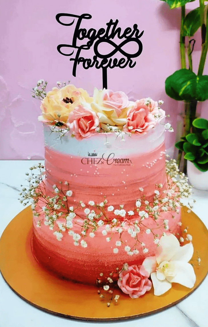 Ravishing Wedding Anniversary Cake