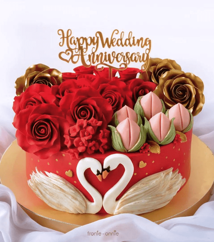 Wonderful Wedding Anniversary Cake Design