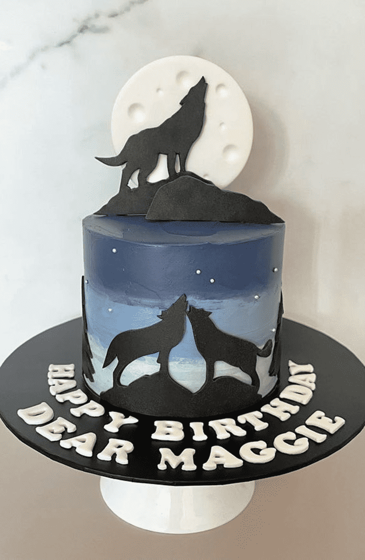 Wonderful Werewolf Cake Design