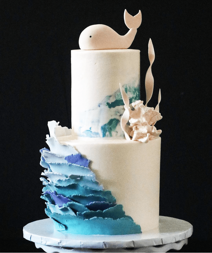 Wonderful Whale Cake Design
