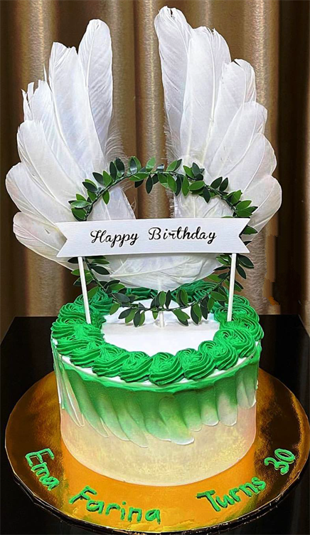 Ravishing Wing Cake