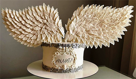 Stunning Wing Cake