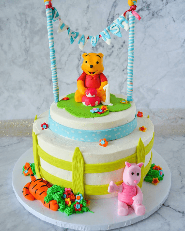 Bewitching Winnie the Pooh Cake