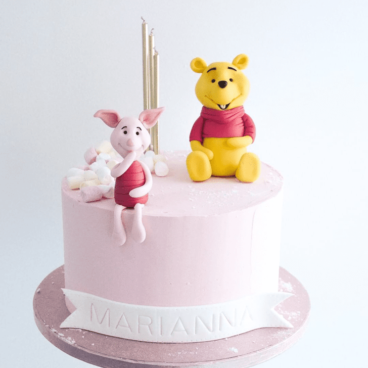Slightly Winnie the Pooh Cake