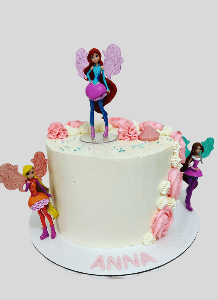 Comely Winxclub Cake