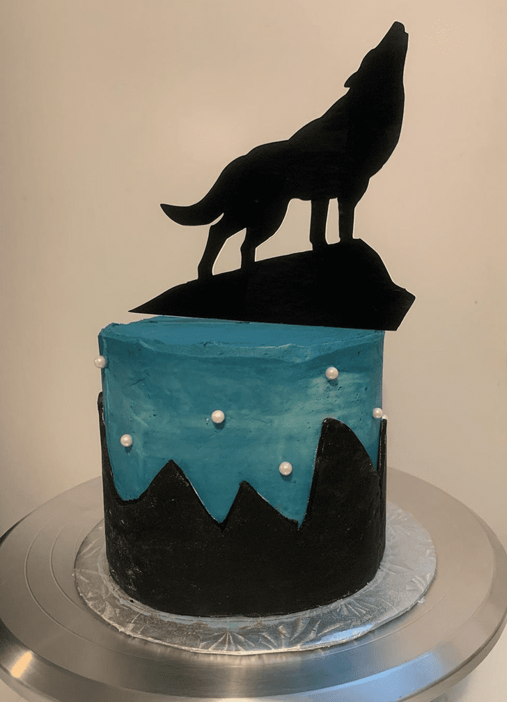 Good Looking Wolf Cake