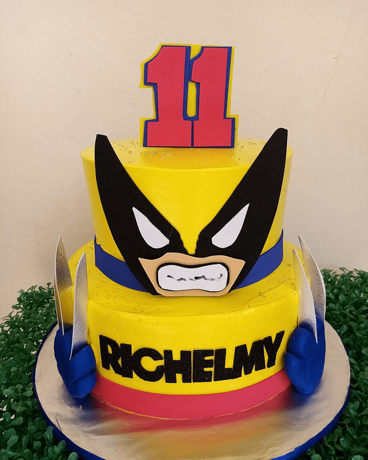 Inviting Wolverine Cake