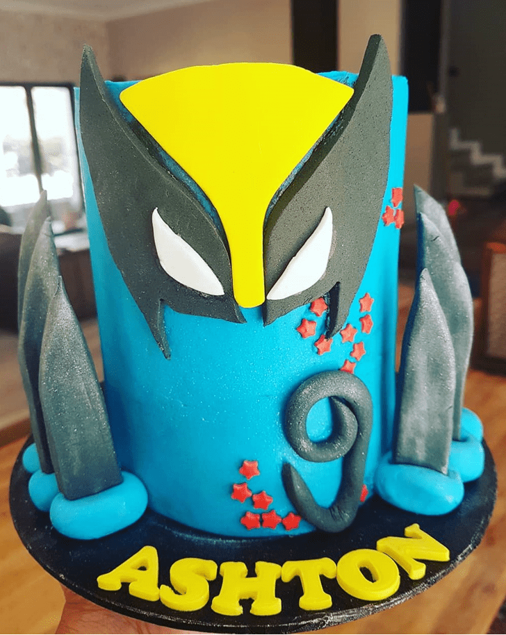 Wonderful Wolverine Cake Design