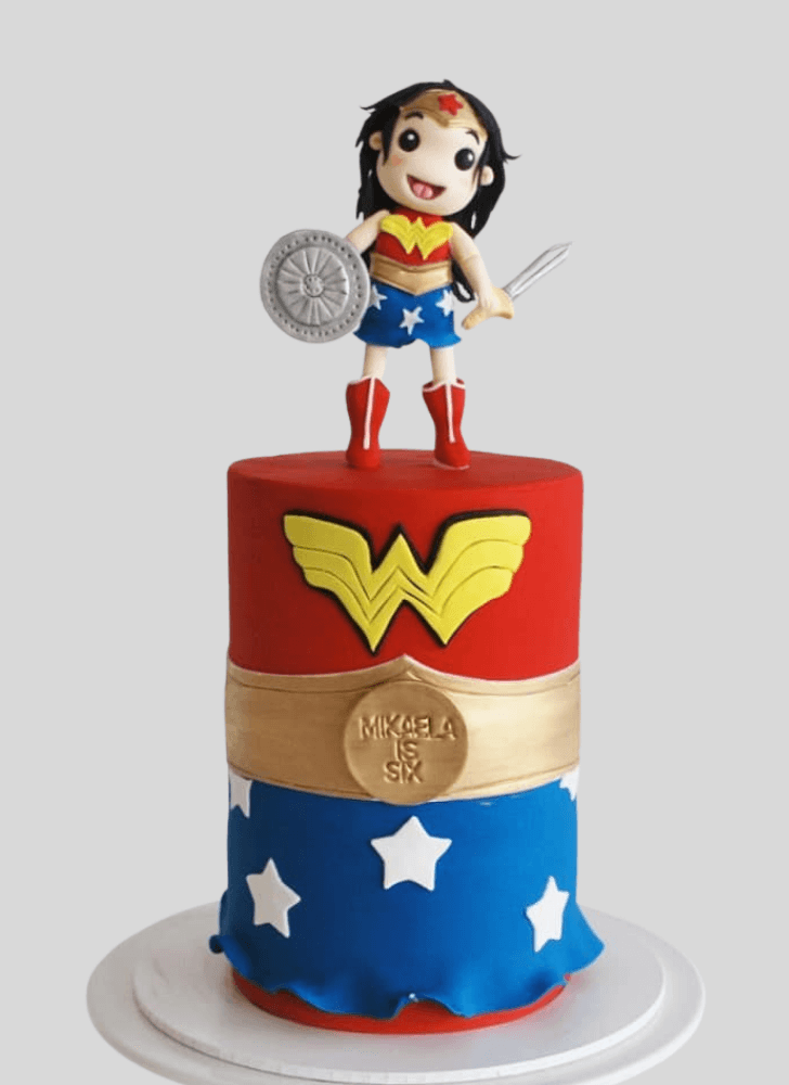 Adorable Wonder Woman Cake