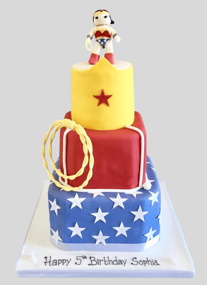 Fetching Wonder Woman Cake