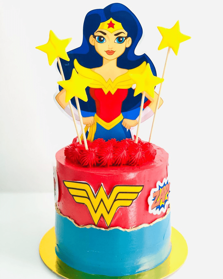 Dazzling Wonder Woman Cake