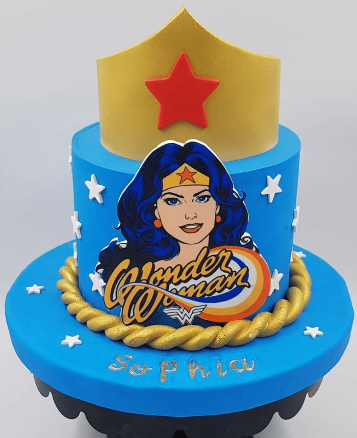 Resplendent Wonder Woman Cake