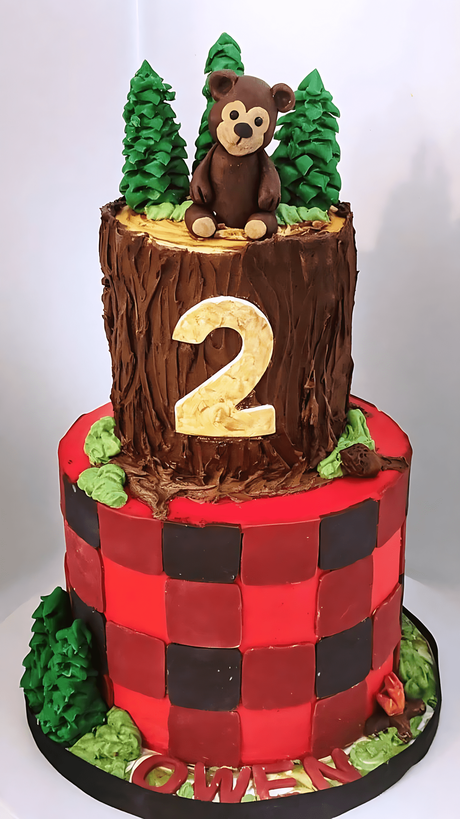 Pleasing Woodland  Cake