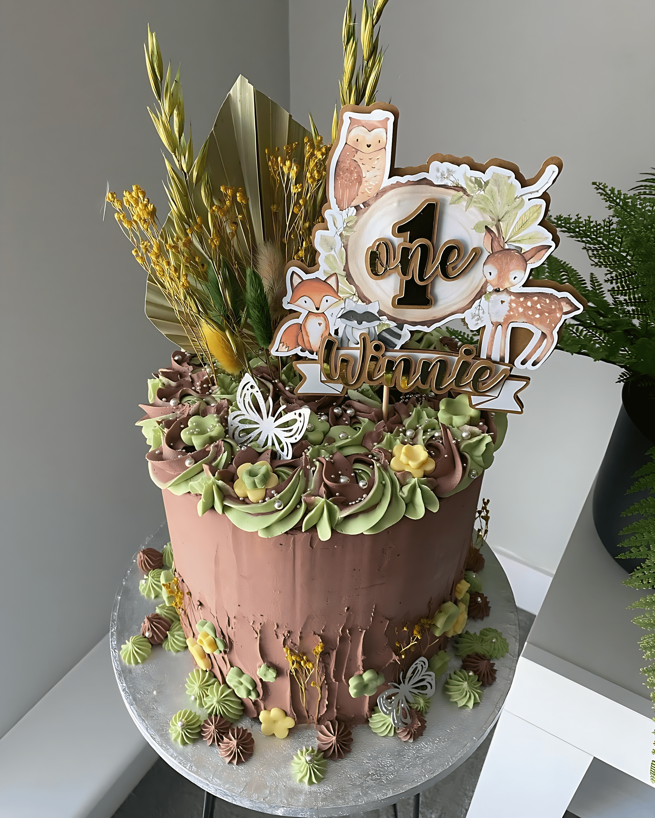 Ravishing Woodland  Cake