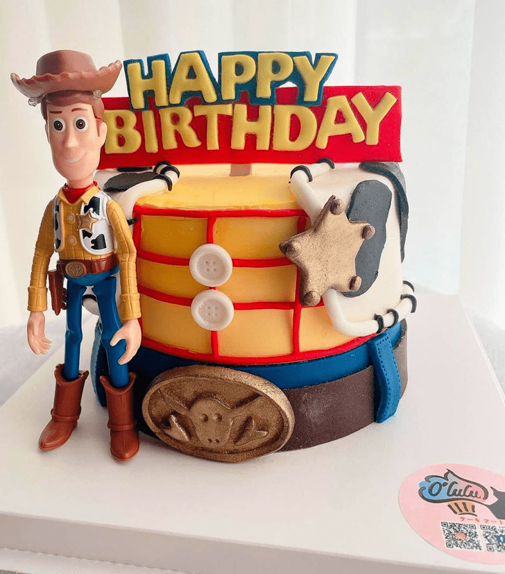 Inviting Woody Cake