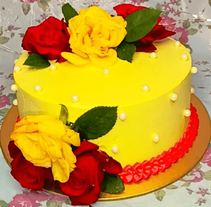 Appealing Yellow Cake