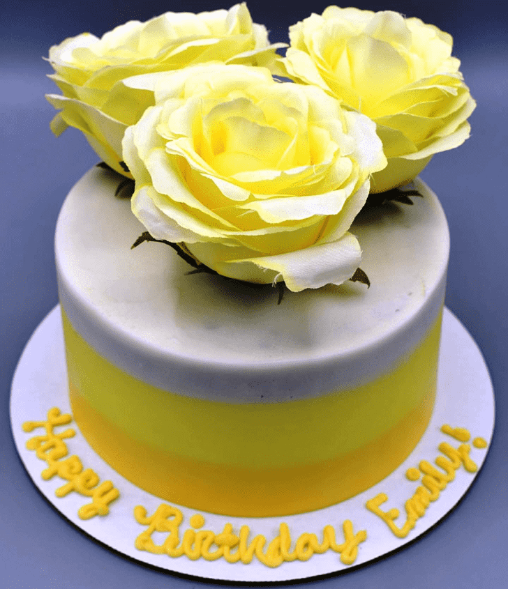 Captivating Yellow Rose Cake
