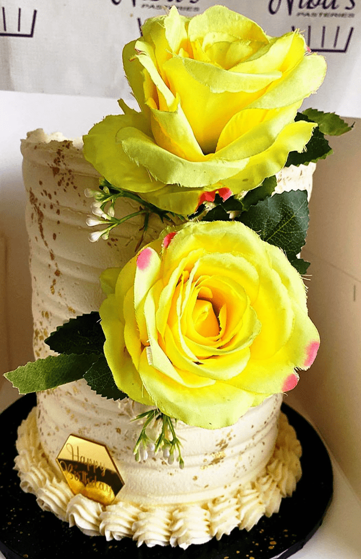 Superb Yellow Rose Cake