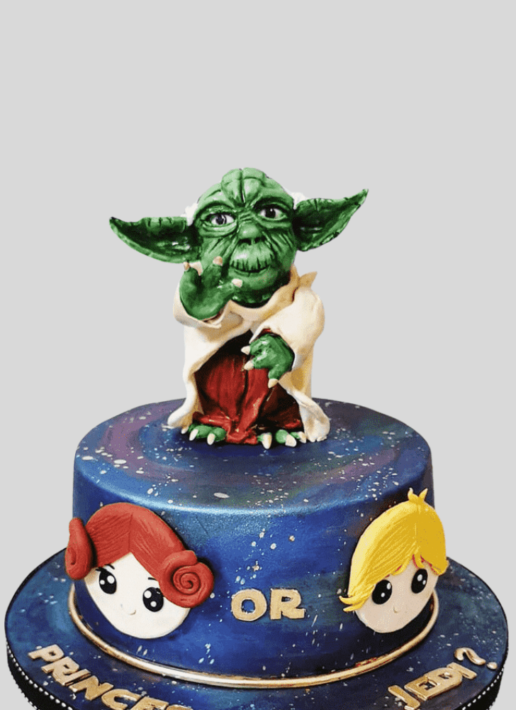 Excellent Yoda Cake