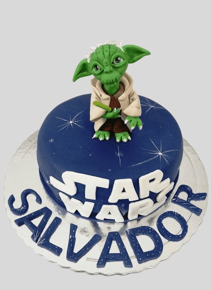 Fine Yoda Cake