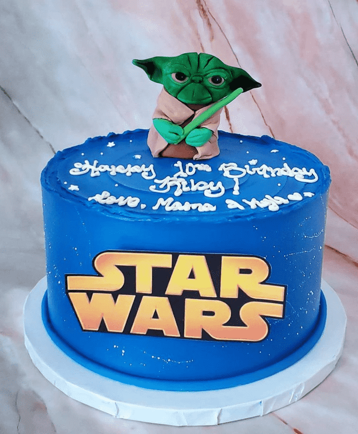Appealing Yoda Cake