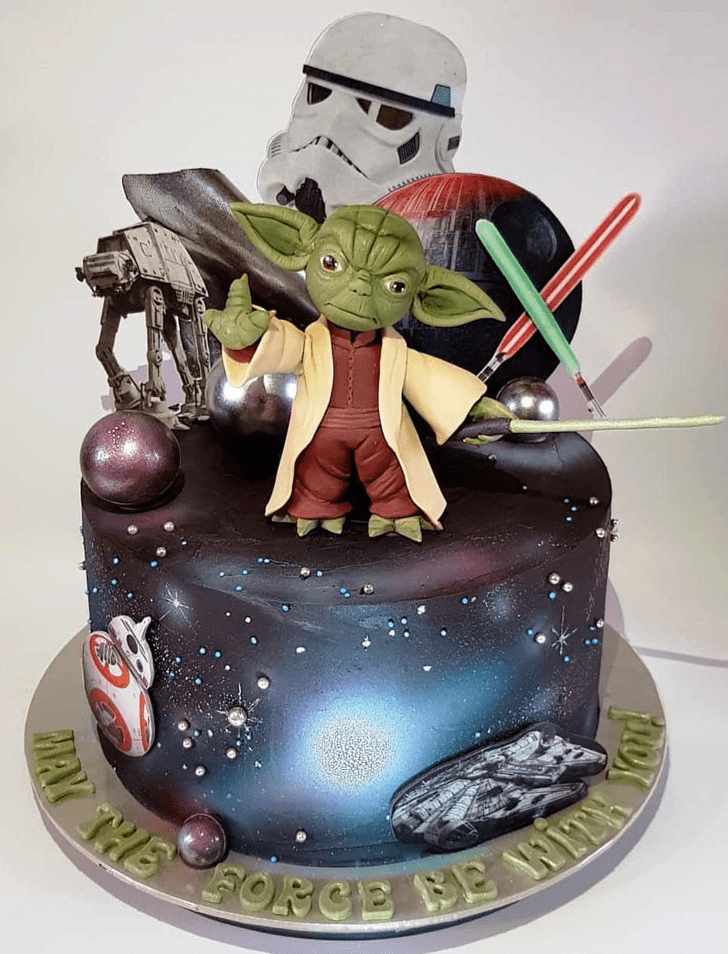 Excellent Yoda Cake
