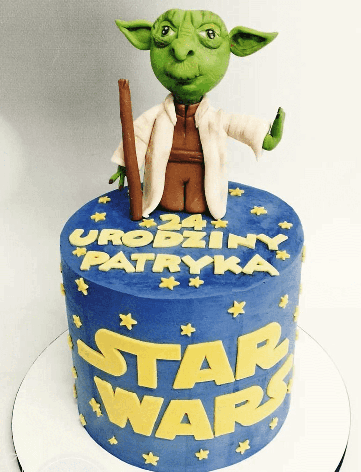 Inviting Yoda Cake