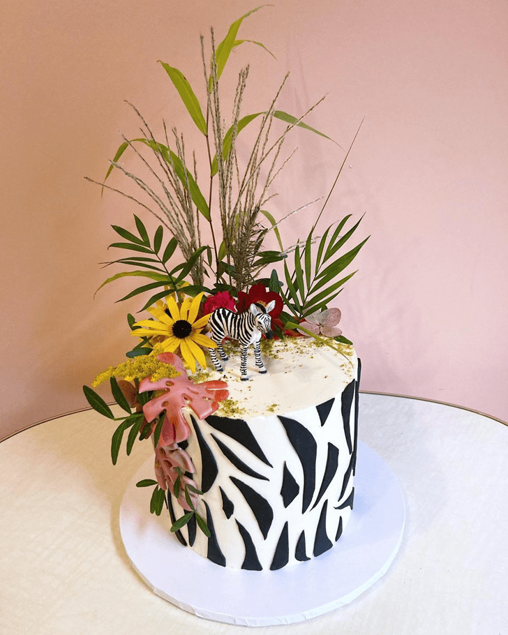 Inviting Zebra Cake