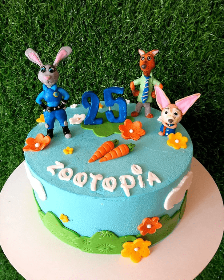 Nice Zootopia Cake