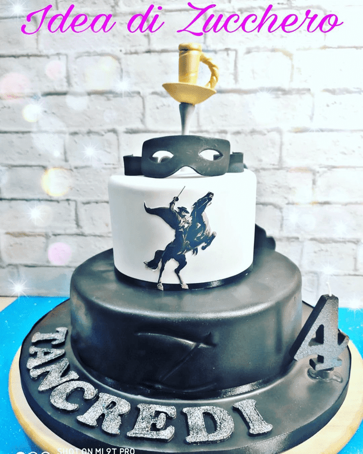 Grand Zorro Cake